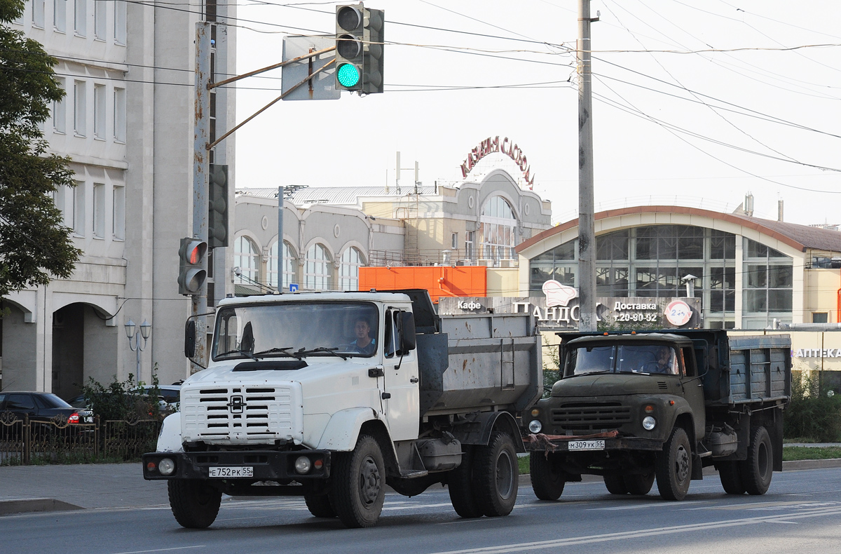 Омская область, № Е 752 РК 55 — ЗИЛ-4331/4329/4332/4333/4335 (общ.мод.); Омская область, № М 309 УК 55 — ЗИЛ-495710