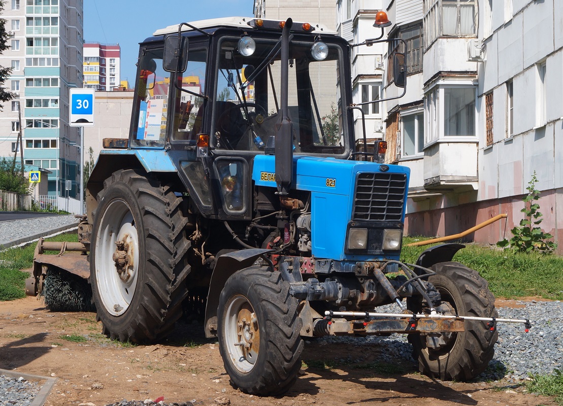 Удмуртия, № 5011 УЕ 18 — Беларус-82.1