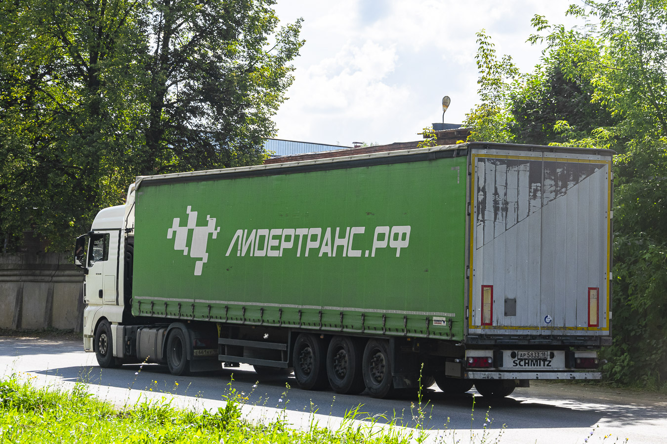 Удмуртия, № АР 5833 18 — Schmitz Cargobull S.CS / SCB*S3T / S01