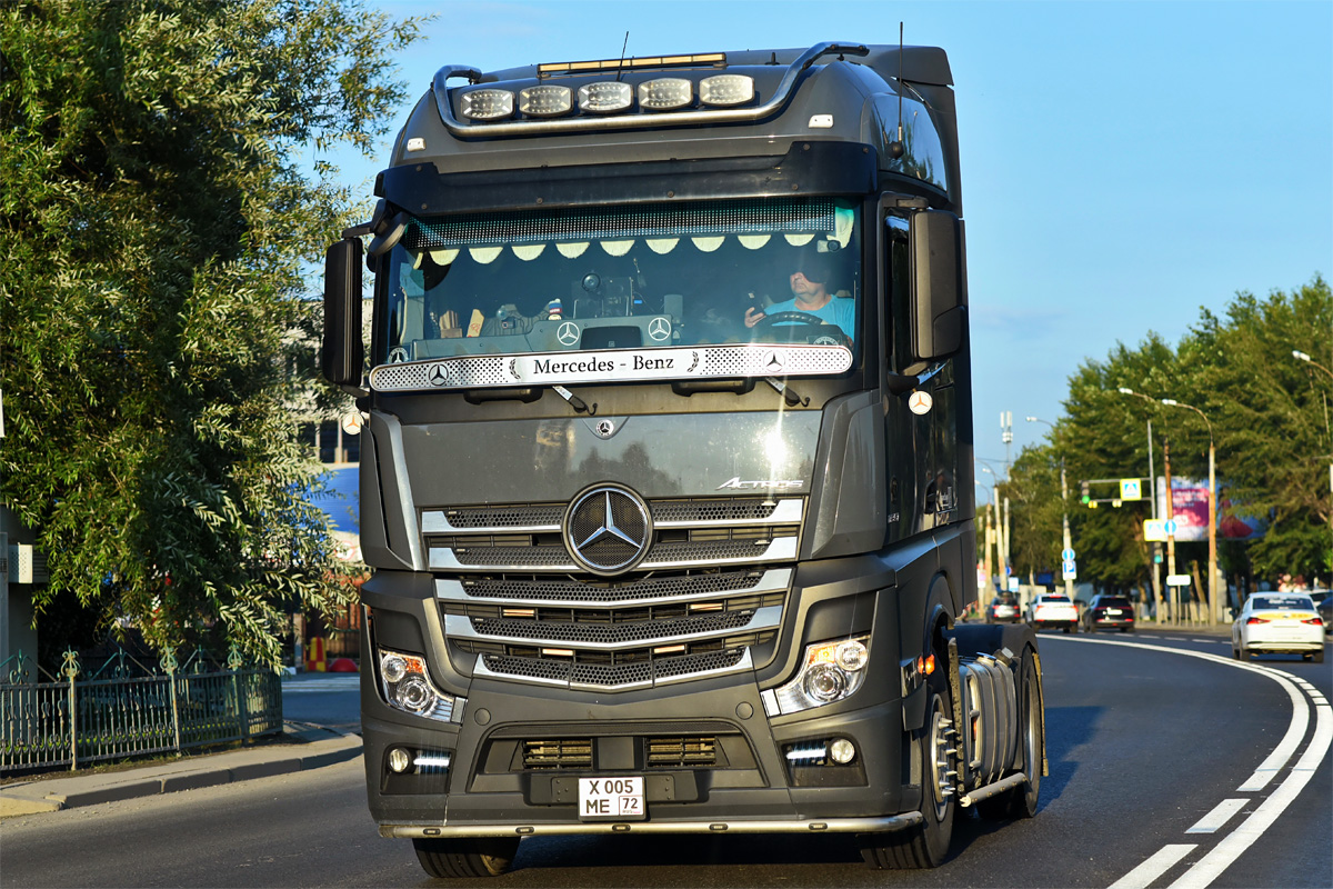 Тюменская область, № Х 005 МЕ 72 — Mercedes-Benz Actros ('2018)