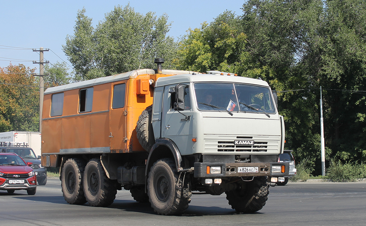 Оренбургская область, № А 826 ХС 74 — КамАЗ-43114-15 [43114R]