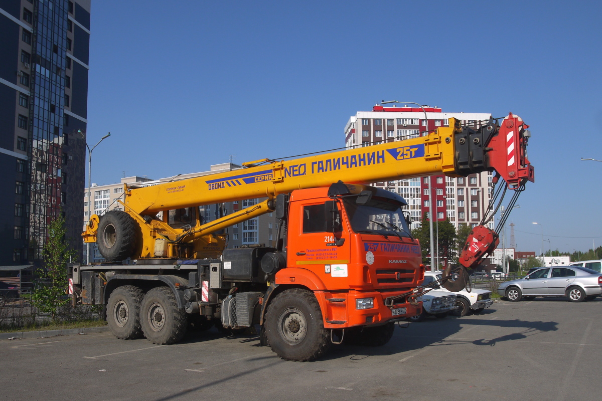 Ханты-Мансийский автоном.округ, № К 106 РЕ 186 — КамАЗ-43118-50