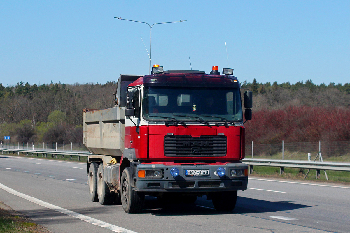 Литва, № MZB 040 — MAN F2000 26.403