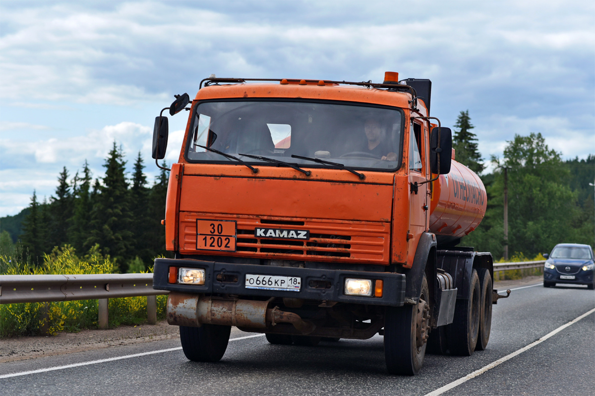 Удмуртия, № О 666 КР 18 — КамАЗ-65115 (общая модель)