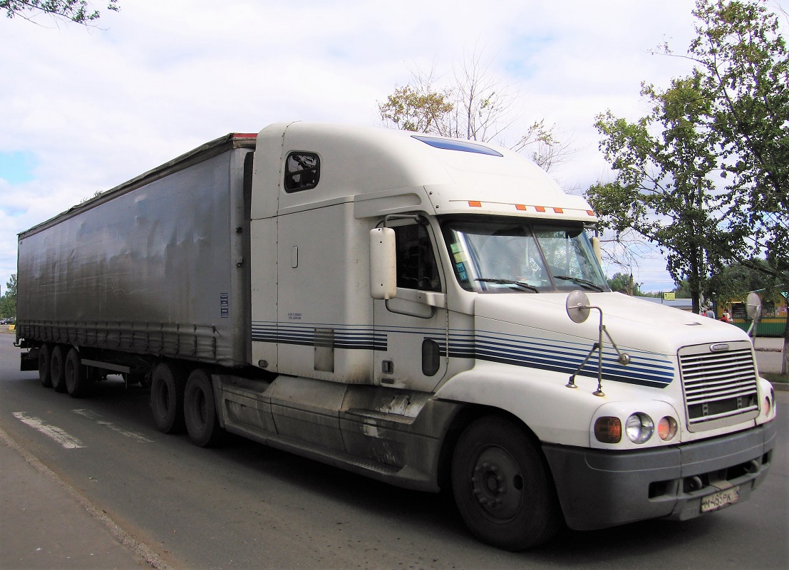 Удмуртия, № М 485 РК 18 — Freightliner Century Class