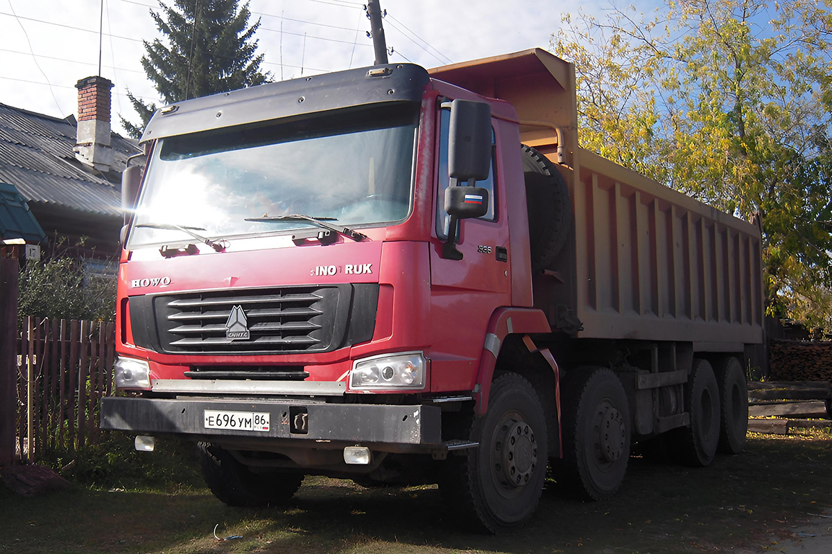 Ханты-Мансийский автоном.округ, № Е 696 УМ 86 — Howo HW ZZ3317