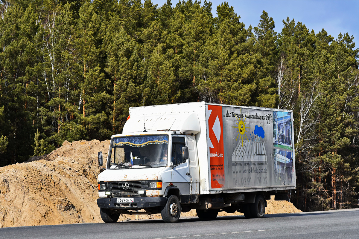 Кировская область, № Т 599 ОМ 43 — Mercedes-Benz (общая модель)