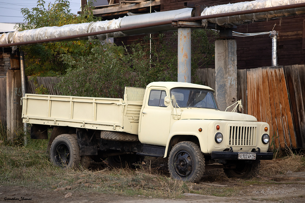 Саха (Якутия), № Х 102 АР 14 — ГАЗ-52-04