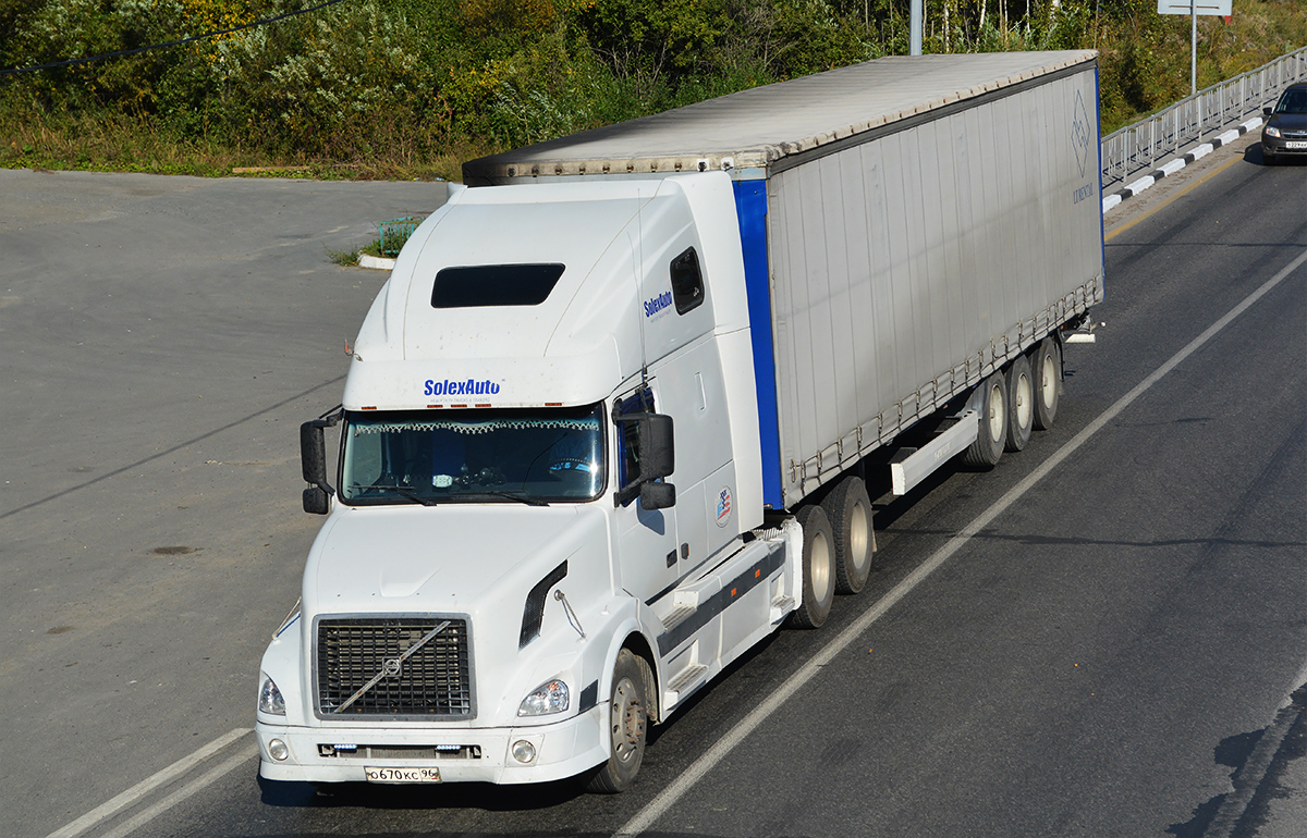 Свердловская область, № О 670 КС 96 — Volvo VNL670
