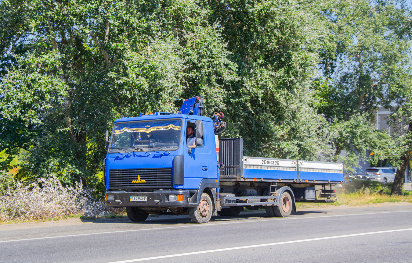 Киевская область, № АІ 7936 НР — МАЗ-437141