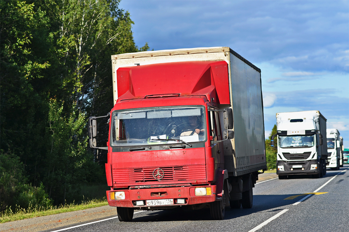 Воронежская область, № О 959 ВУ 136 — Mercedes-Benz LK 1117