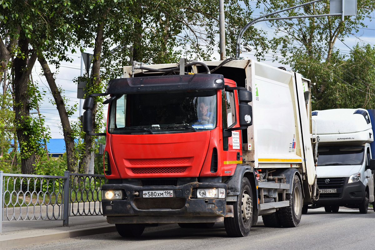 Свердловская область, № Р 580 ХМ 196 — IVECO-AMT (общая модель)