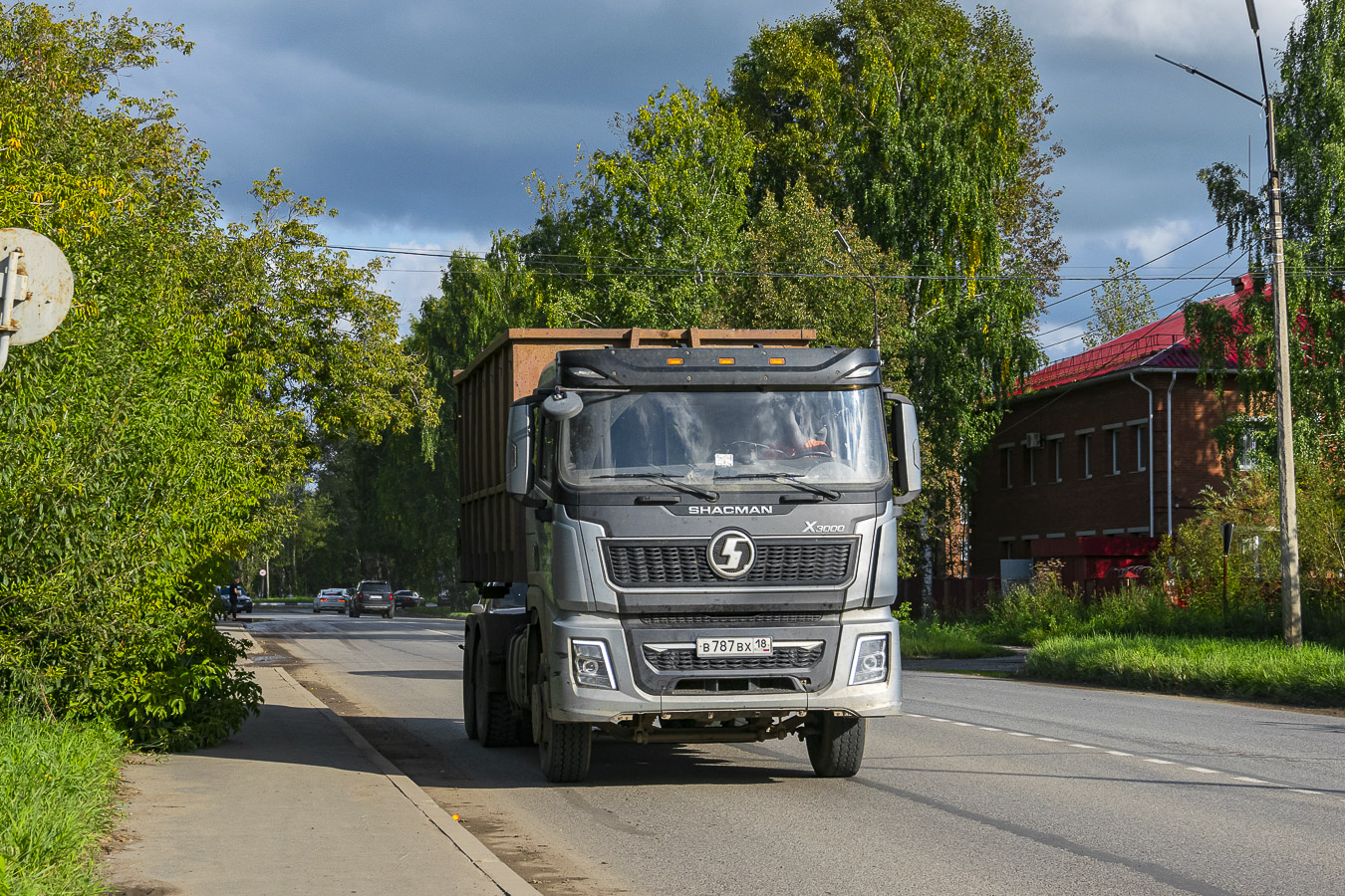 Удмуртия, № В 787 ВХ 18 — Shaanxi Shacman X3000 SX3258