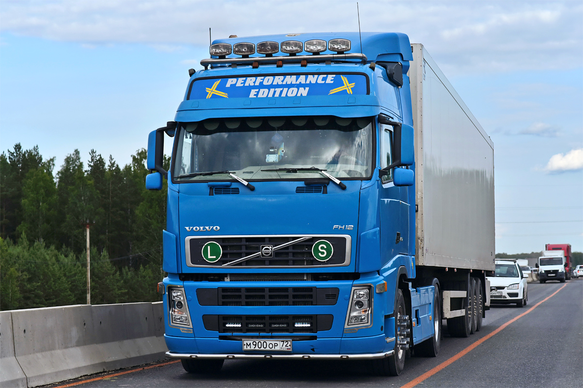 Тюменская область, № М 900 ОР 72 — Volvo ('2002) FH12.460