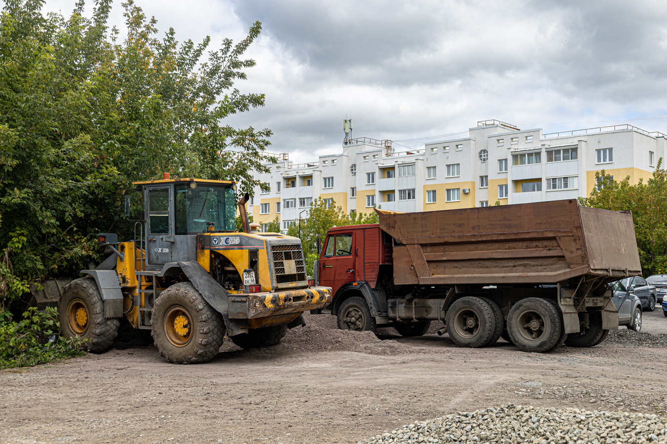 Свердловская область, № 2352 ЕК 66 — XCMG (общая модель)