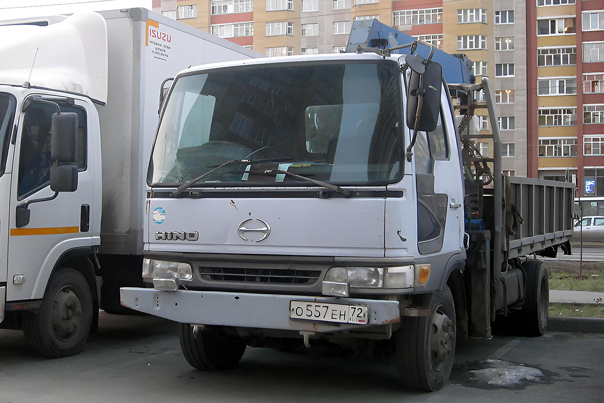 Тюменская область, № О 557 ЕН 72 — Hino Ranger