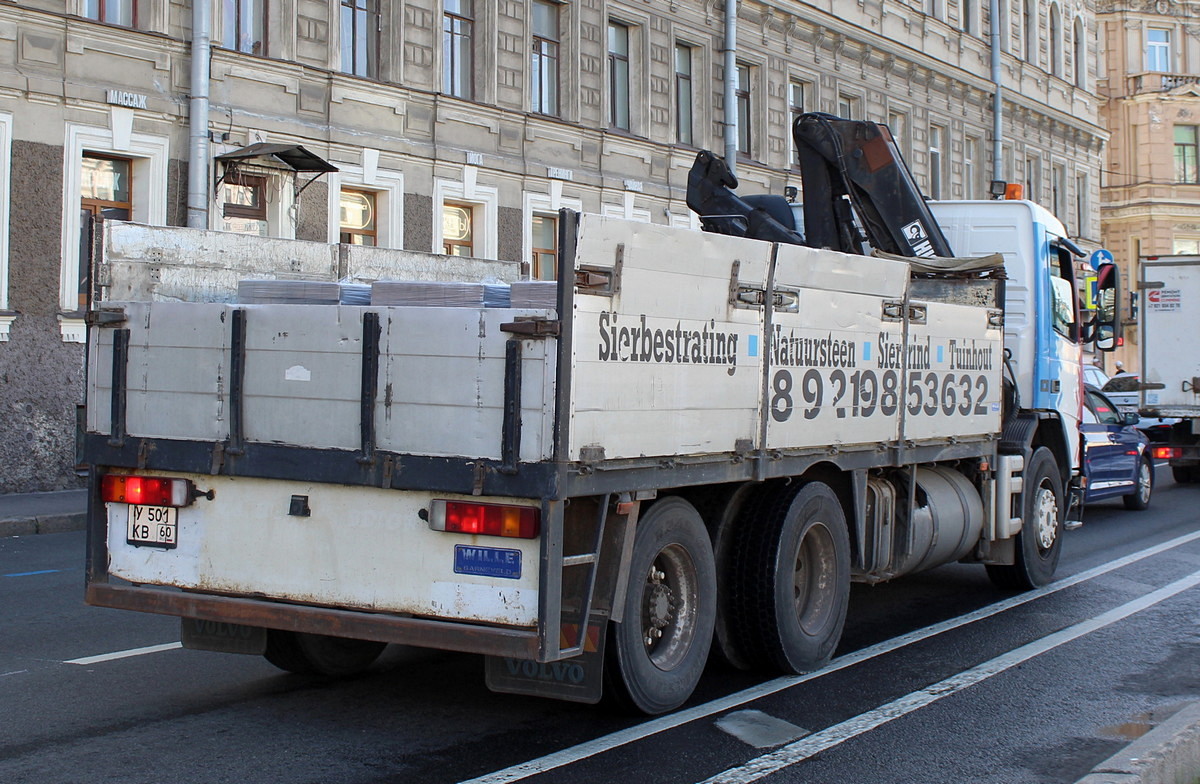 Псковская область, № У 501 КВ 60 — Volvo ('1998) FM-Series