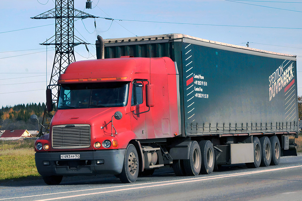 Нижегородская область, № С 493 РР 52 — Freightliner Century Class