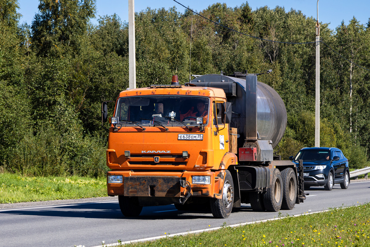 Вологодская область, № Е 638 ЕМ 35 — КамАЗ-65115-D3(97)