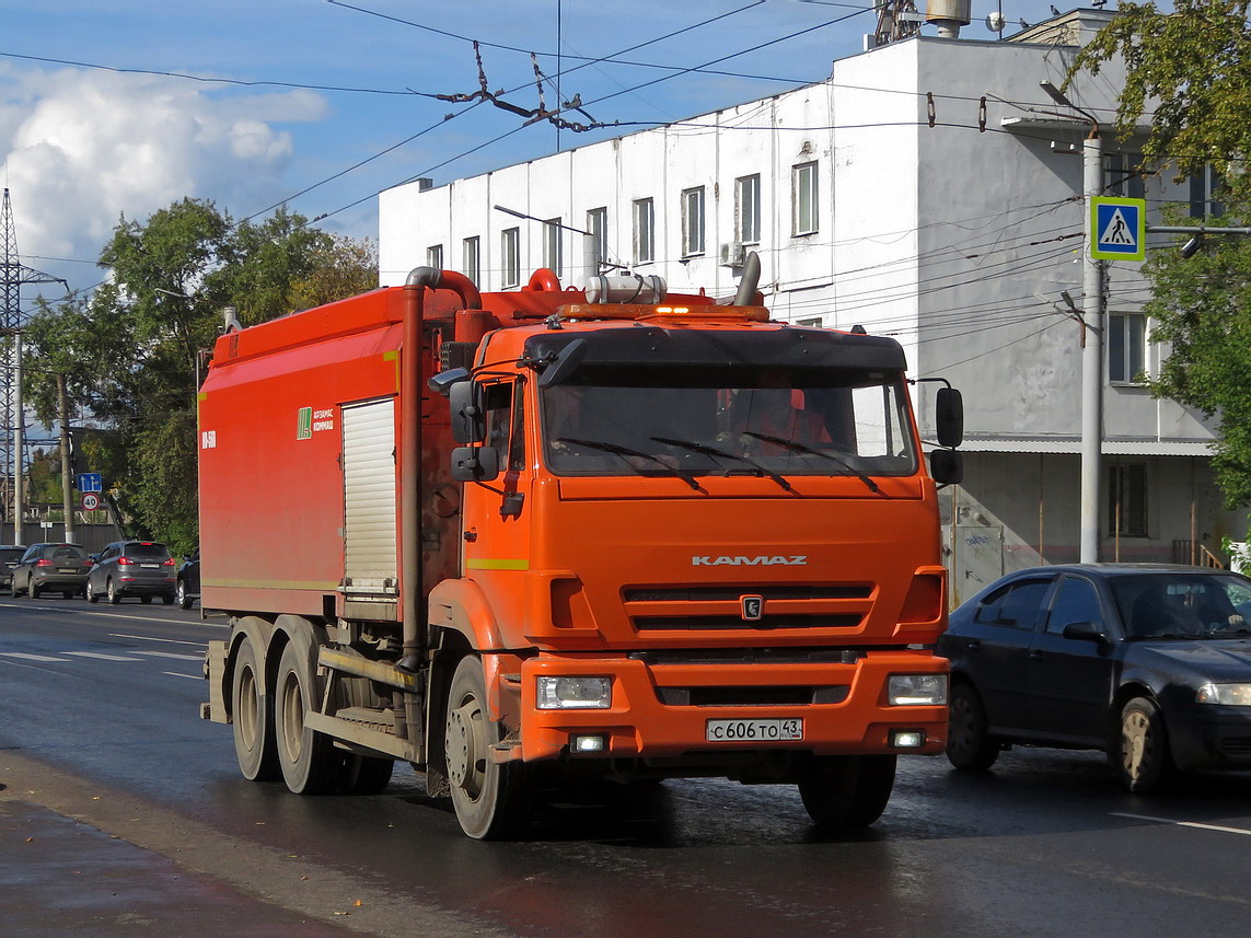 Кировская область, № С 606 ТО 43 — КамАЗ-65115 (общая модель)