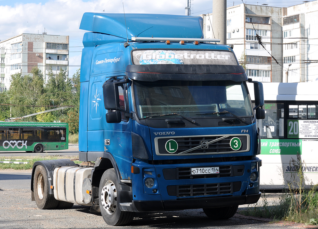 Новосибирская область, № О 710 СС 154 — Volvo ('2002) FM12.380
