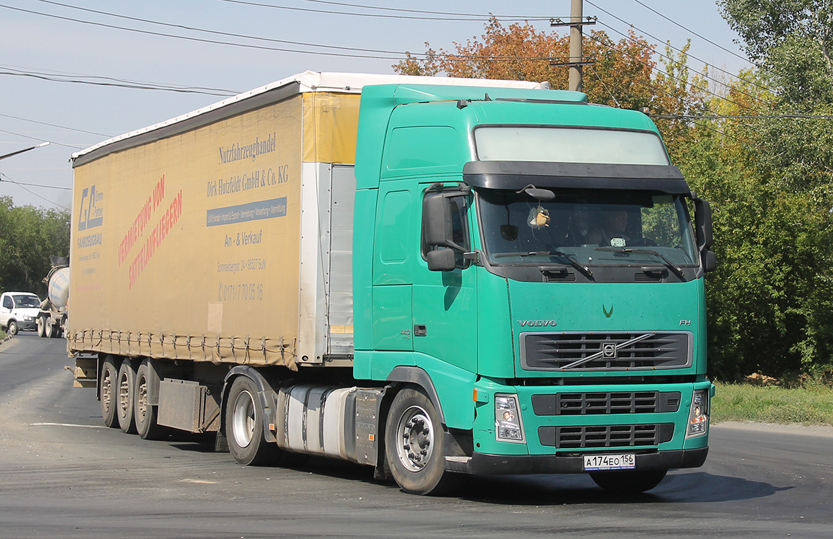 Оренбургская область, № А 174 ЕО 156 — Volvo ('2002) FH12.440