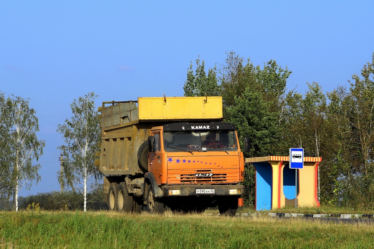 Брянская область, № Р 590 АН 32 — КамАЗ-55111 (общая модель)