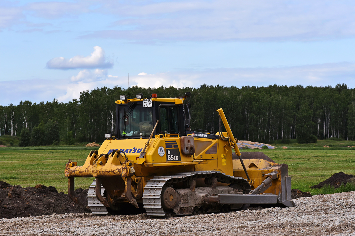 Ханты-Мансийский автоном.округ, № 2315 УУ 86 — Komatsu D65