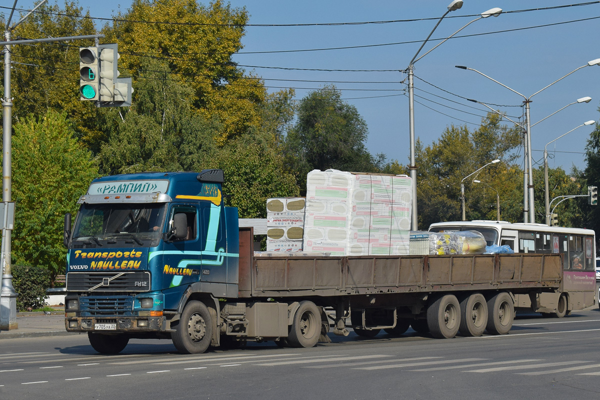 Алтайский край, № У 705 УА 22 — Volvo ('1993) FH12.420