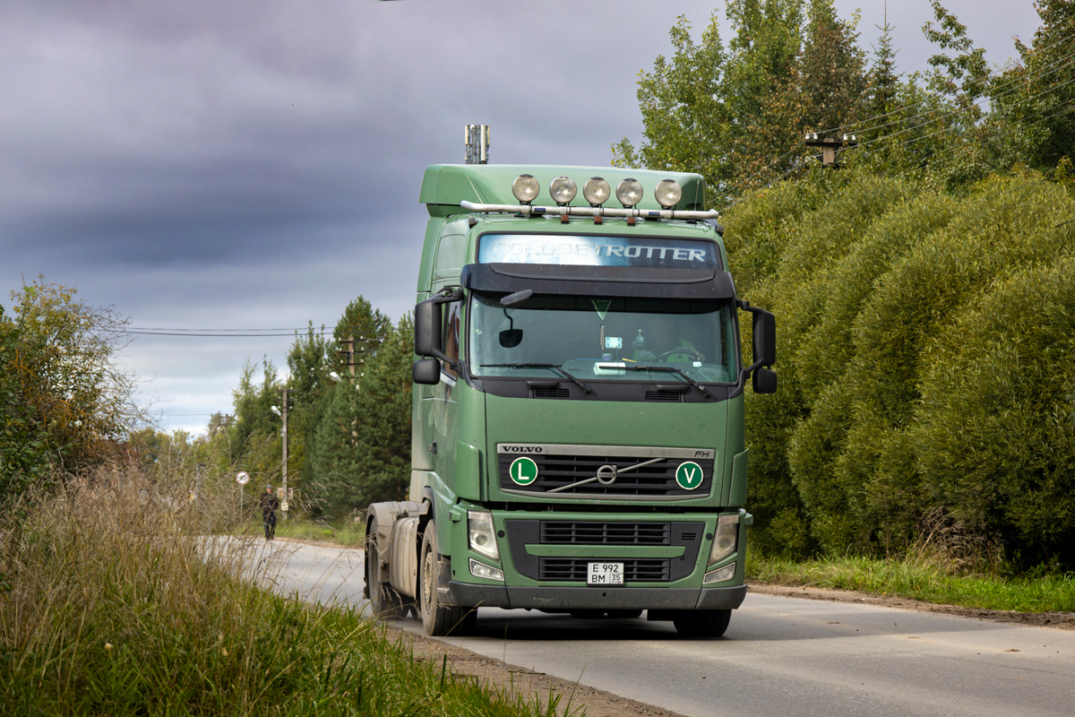 Вологодская область, № Е 992 ВМ 35 — Volvo ('2012) FH.500
