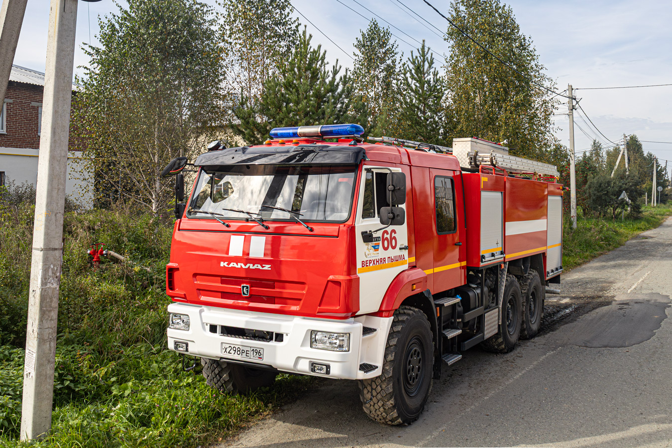 Свердловская область, № Х 298 РЕ 196 — КамАЗ-43118-A5(48)