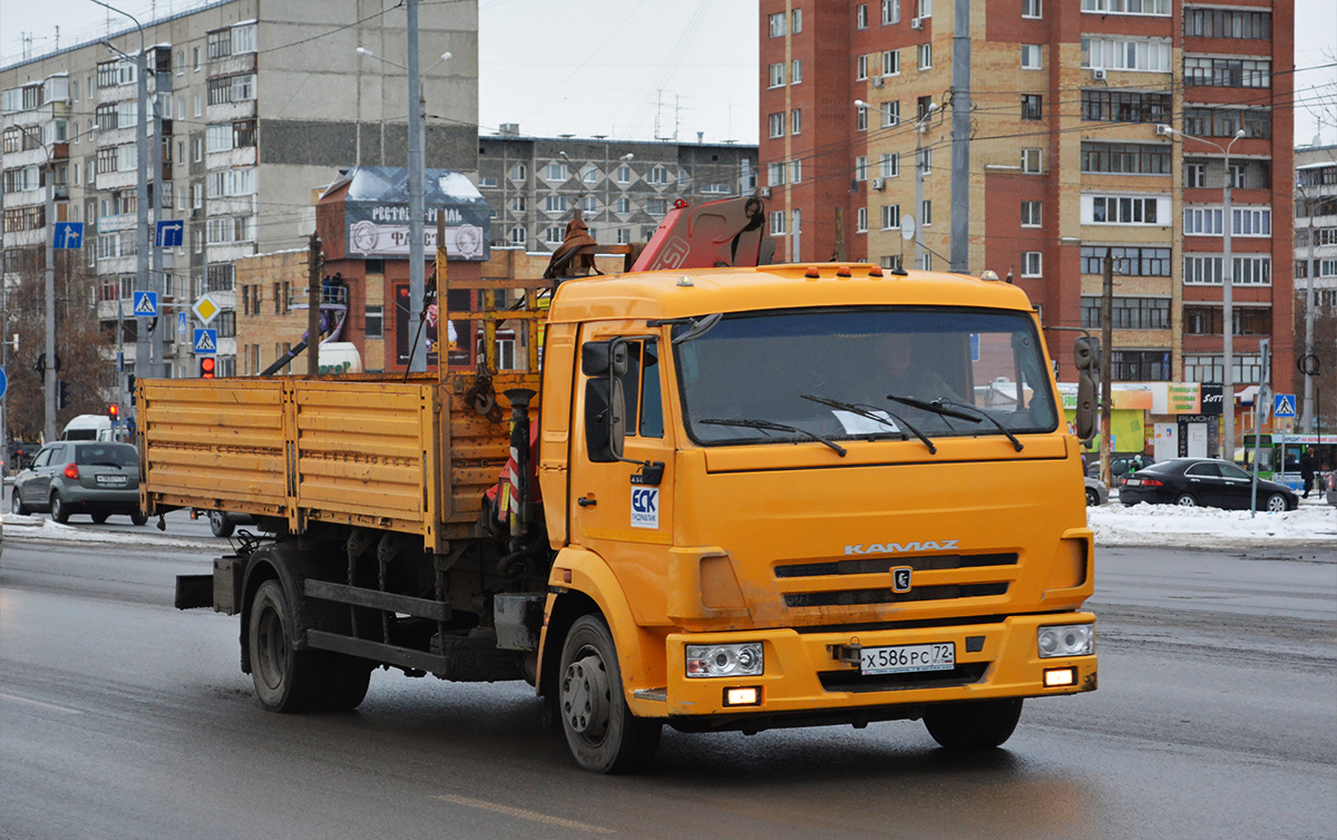 Тюменская область, № Х 586 РС 72 — КамАЗ-4308 (общая модель)