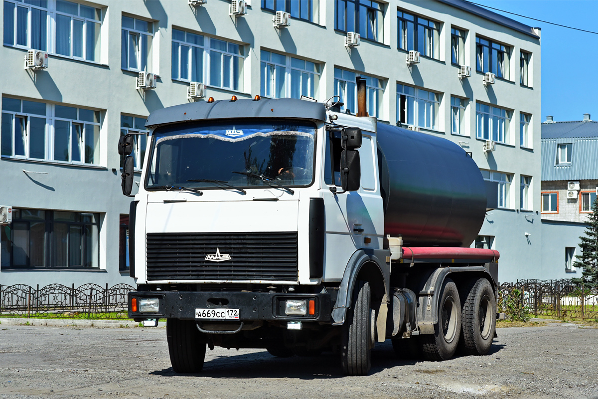 Тюменская область, № А 669 СС 172 — МАЗ-6422A8