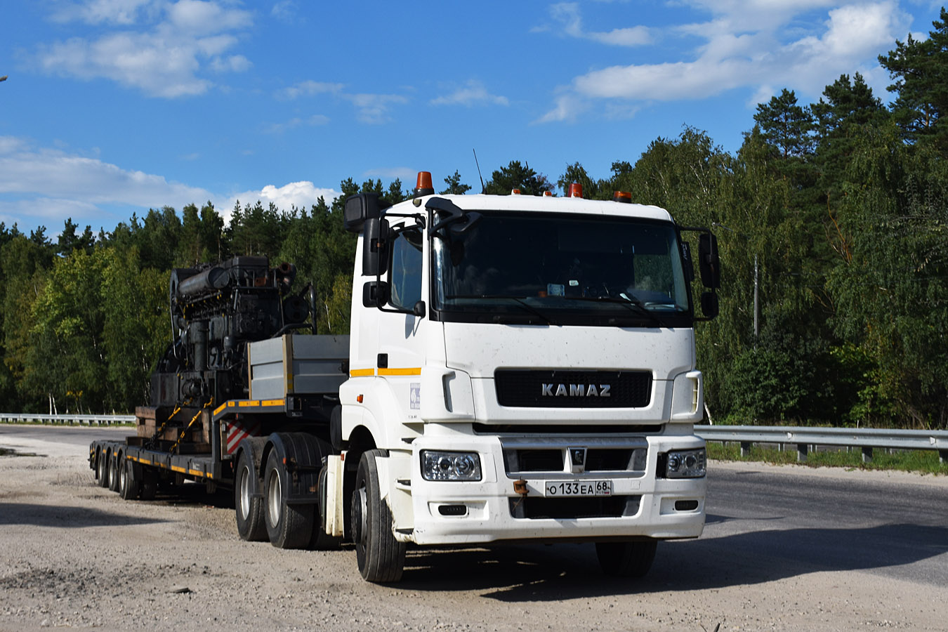 Тамбовская область, № О 133 ЕА 68 — КамАЗ-65206-S5(87)