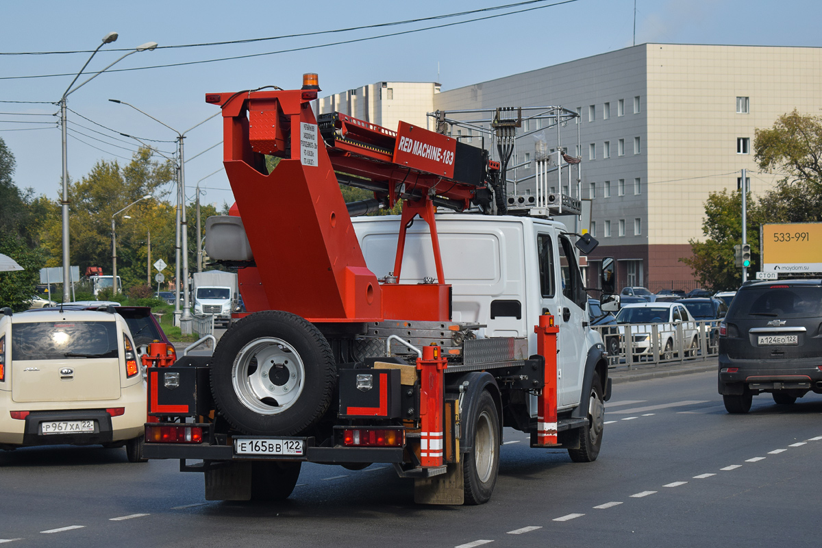 Алтайский край, № Е 165 ВВ 122 — ГАЗ-C42R33