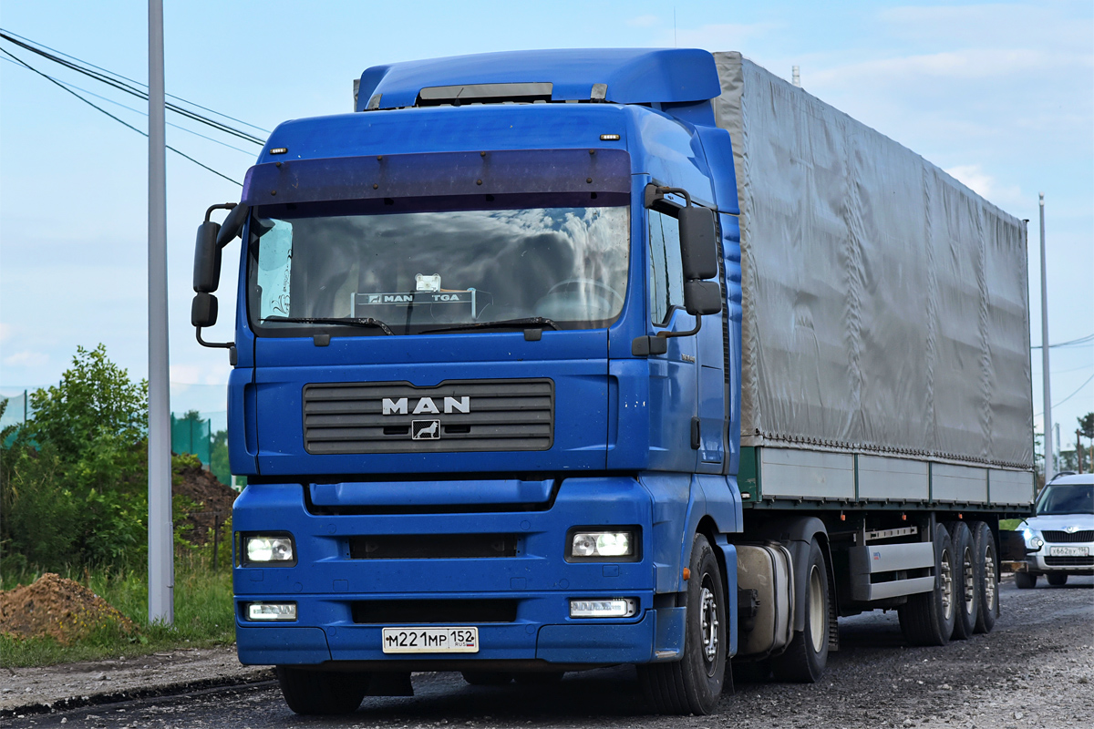 Нижегородская область, № М 221 МР 152 — MAN TGA 18.440