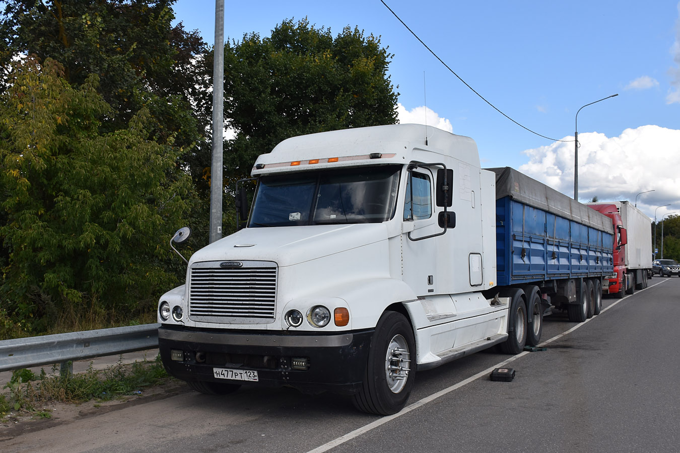 Краснодарский край, № Н 477 РТ 123 — Freightliner Century Class
