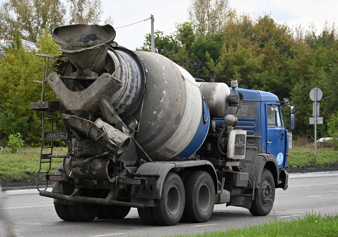 Кемеровская область, № В 660 АЕ 142 — КамАЗ-65115-62