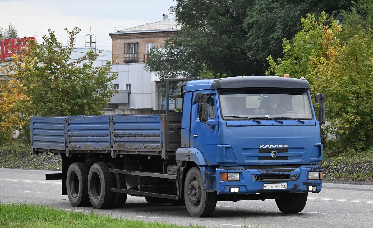 Кемеровская область, № У 166 НВ 142 — КамАЗ-65117-N3(78)