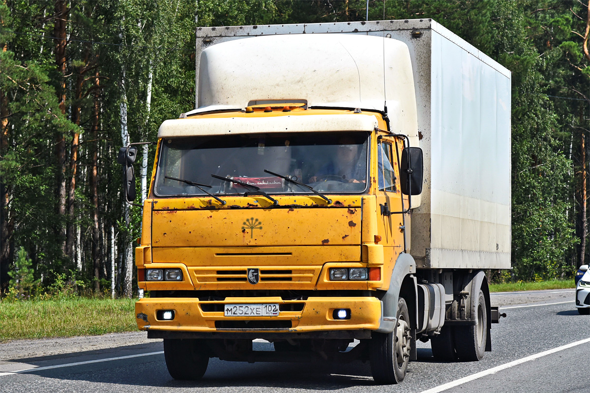 Башкортостан, № М 252 ХЕ 102 — КамАЗ-4308-A3(96)