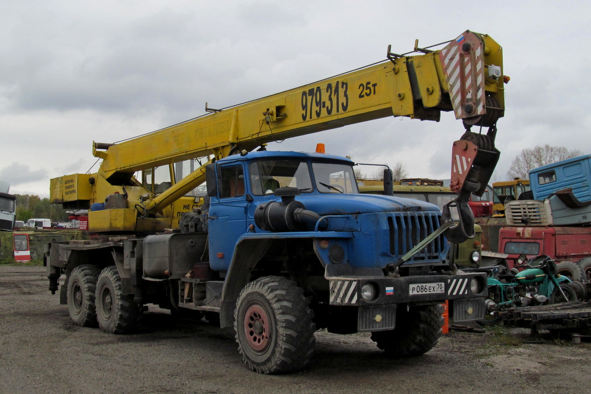 Томская область, № Р 086 ЕХ 70 — Урал-4320-40