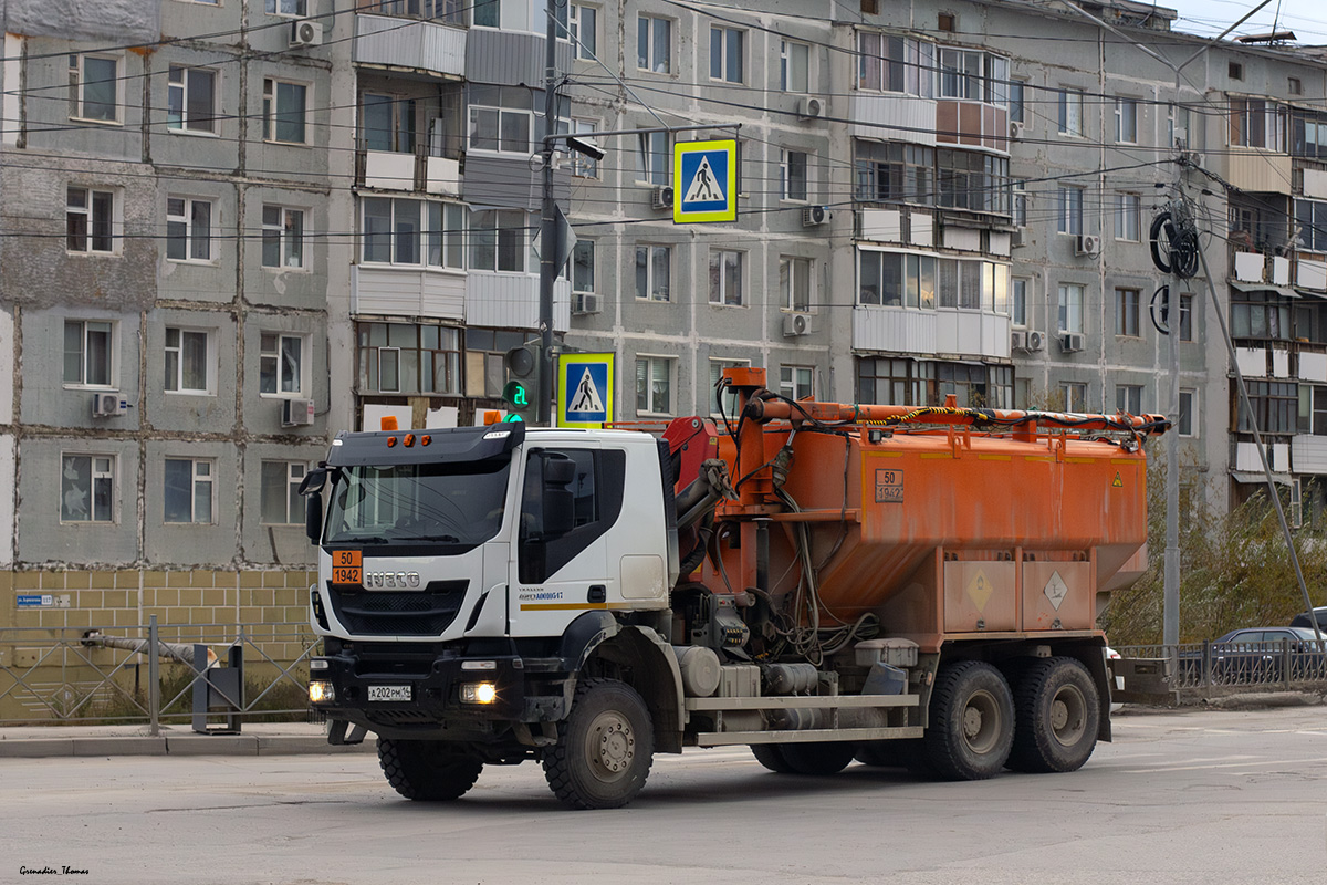 Саха (Якутия), № А 202 РМ 14 — IVECO-AMT Trakker ('2013)