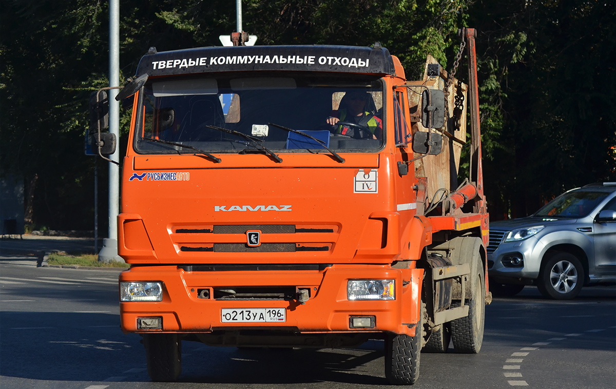 Свердловская область, № О 213 УА 196 — КамАЗ-43253-G5(69)