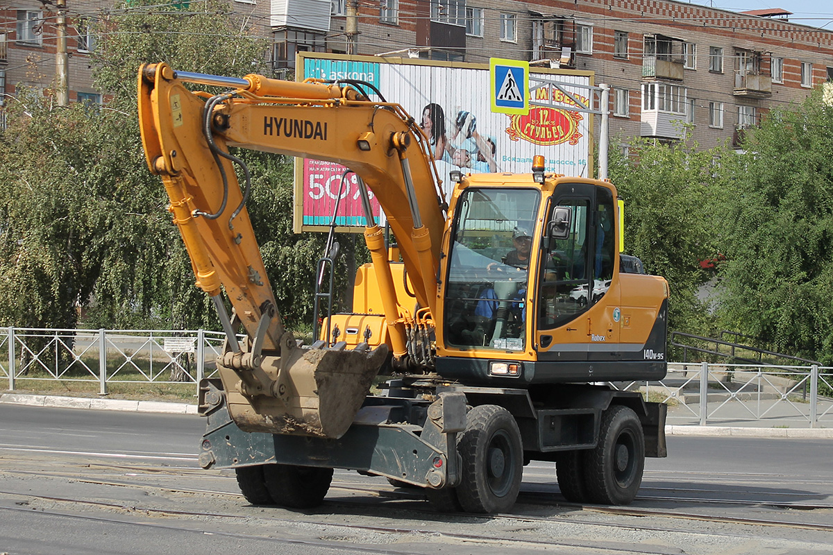 Оренбургская область, № 9460 НМ 56 — Hyundai R140W