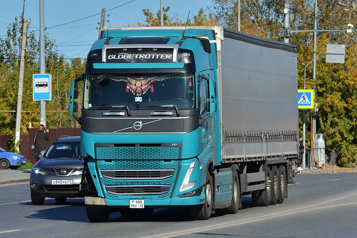 Нижегородская область, № Р 888 МН 52 — Volvo  (общая модель)