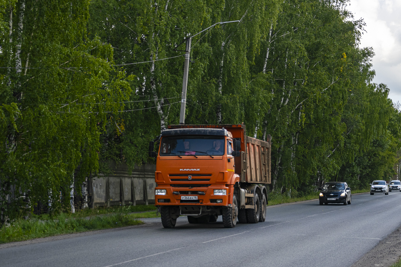 Удмуртия, № Р 366 ВХ 18 — КамАЗ-6522-53