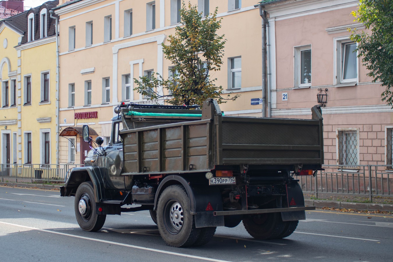 Московская область, № К 390 РР 750 — ЗИЛ-495810