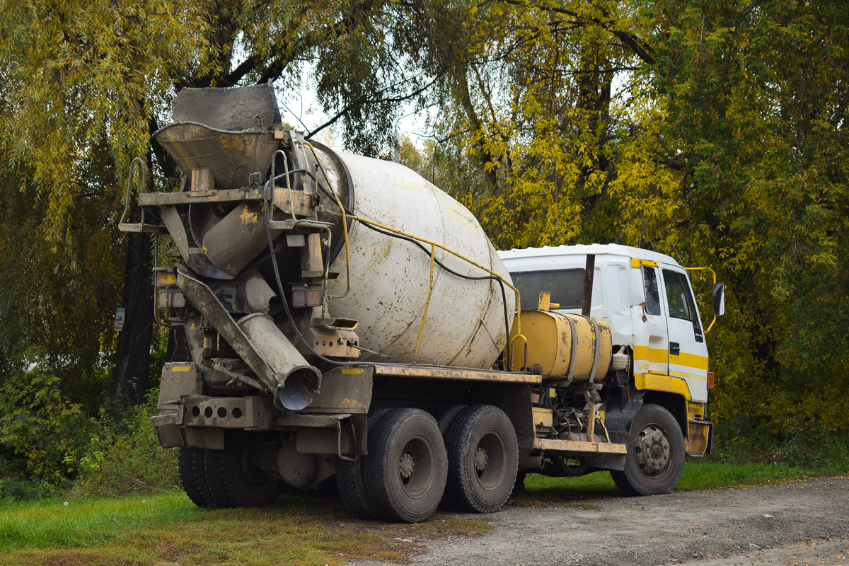Алтайский край, № В 187 ВР 122 — Isuzu Giga (общая модель); Транспортные средства без номеров (Алтайский край)