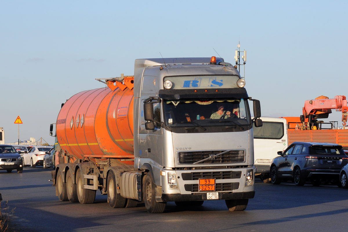 Омская область, № Р 003 ОС 55 — Volvo ('2008) FH.420