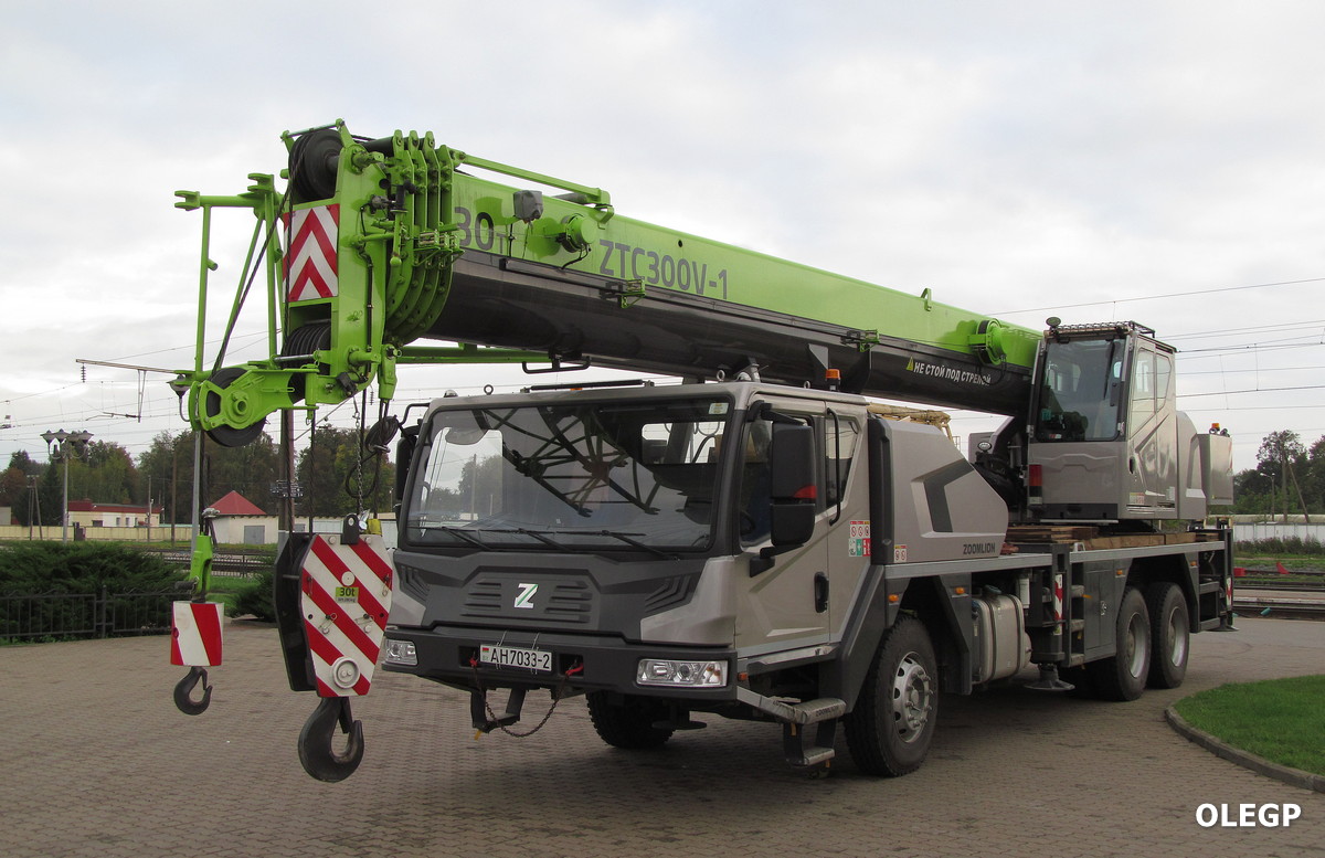 Витебская область, № АН 7033-2 — Zoomlion ZLJ5340JQZV (ZTC300V)